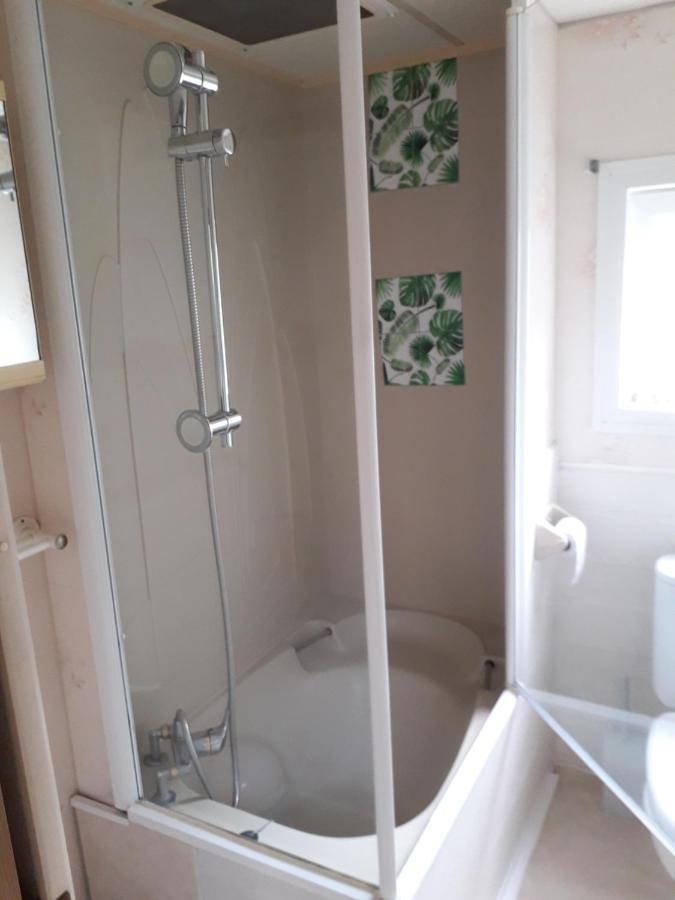 Mobile Home Le Clos De See Chérencé-le-Roussel 외부 사진