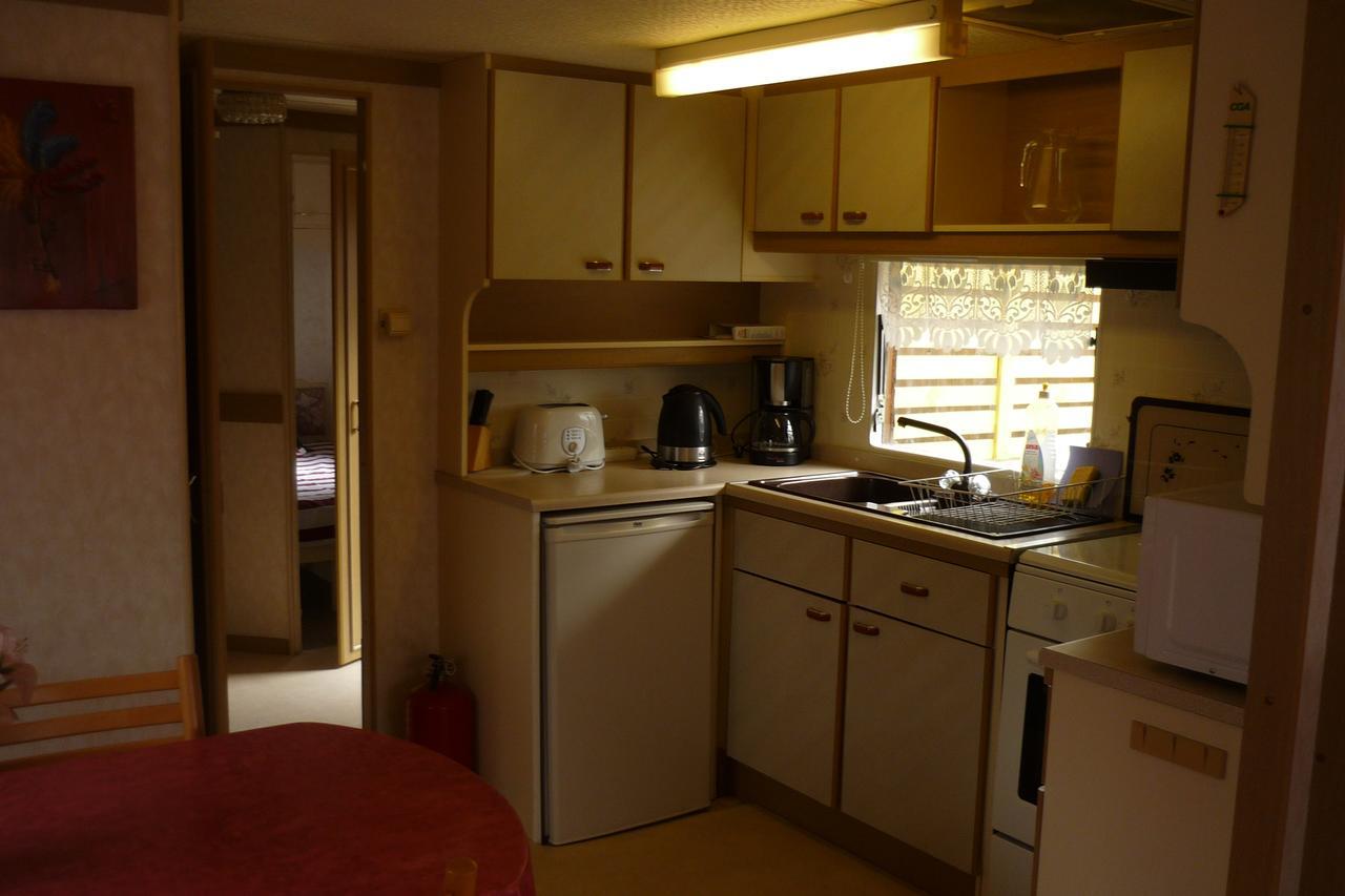 Mobile Home Le Clos De See Chérencé-le-Roussel 외부 사진